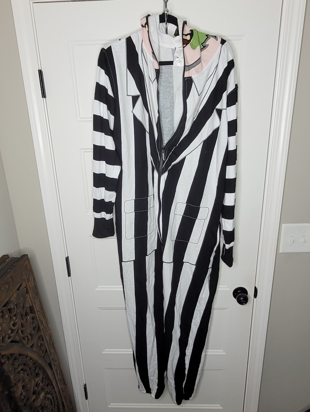 Beetlejuice Kidrobot hooded one-piece costume Size L